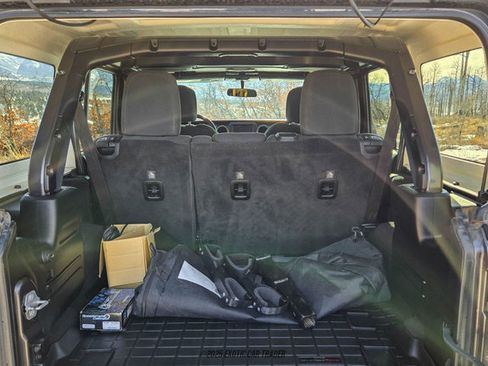 Used 2019 Jeep Wrangler Unlimited Sport S image 66