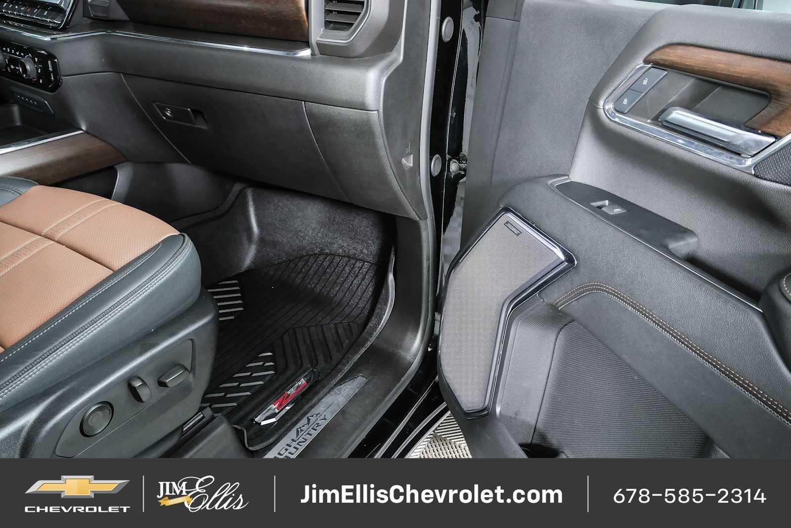 Certified 2024 Chevrolet Silverado 2500 High Country w/ Technology Package AWD/4WD image 26