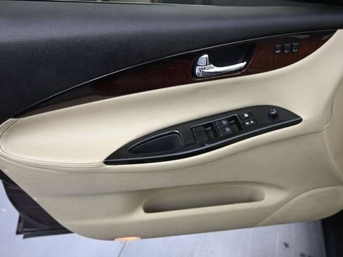 Used 2017 INFINITI QX50 AWD w/ Technology Package image 12