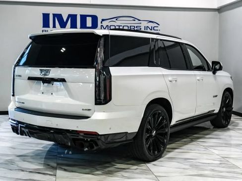 Used 2025 Cadillac Escalade V w/ LPO, Floor Liner Package AWD/4WD image 11