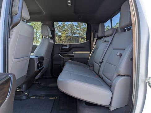 Used 2021 GMC Sierra 1500 SLT w/ SLT Premium Package AWD/4WD image 19