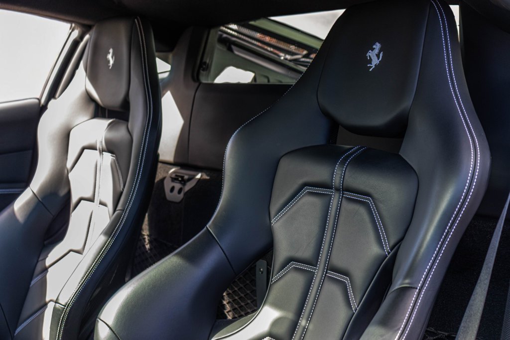 Certified 2018 Ferrari 488 GTB RWD image 44