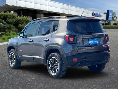 Used 2016 Jeep Renegade Trailhawk image 7