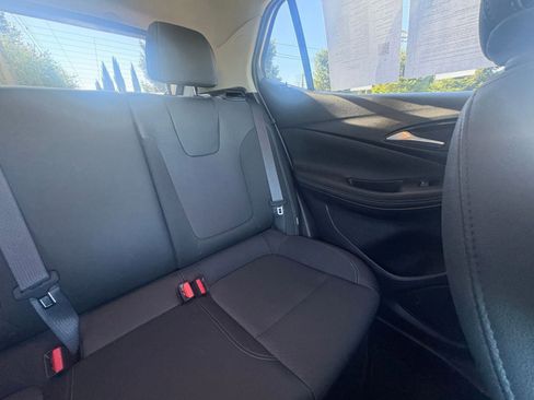 Used 2025 Buick Encore GX Preferred image 36