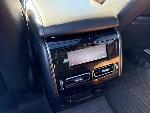 Certified 2023 Lincoln Aviator Grand Touring w/ Equipment Group 301A image 17