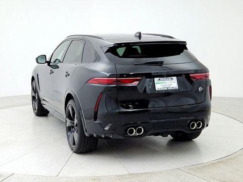 Certified 2025 Jaguar F-PACE SVR image 6