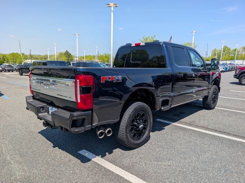 Used 2025 Ford F250 King Ranch AWD/4WD image 3