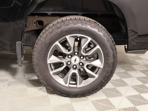 Used 2023 Chevrolet Silverado 1500 RST RWD image 20