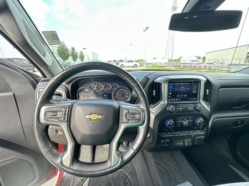 Certified 2019 Chevrolet Silverado 1500 LTZ AWD/4WD image 11
