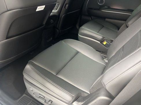 New 2026 Hyundai Palisade Calligraphy FWD image 33