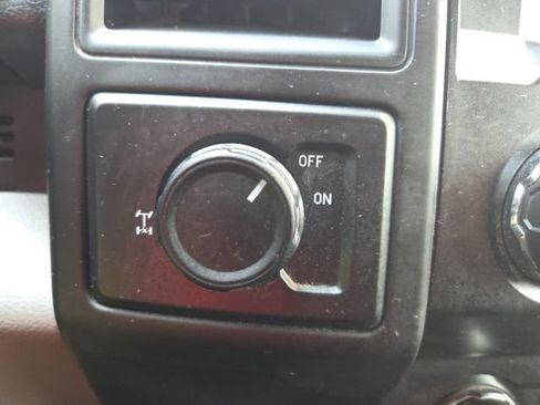 Used 2019 Ford F150 XL w/ Equipment Group 101A Mid RWD image 46