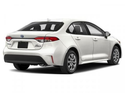 Used 2024 Toyota Corolla LE FWD image 2
