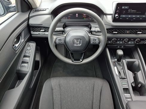 Used 2026 Honda Accord SE image 11