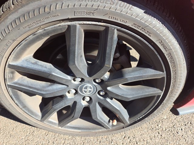 Used 2016 Scion tC FWD image 9