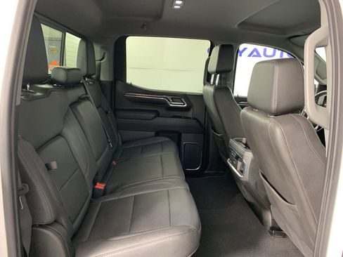 Used 2023 Chevrolet Silverado 1500 LTZ w/ LTZ Convenience Package II AWD/4WD image 37