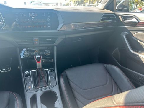 Used 2023 Volkswagen Jetta GLI Autobahn w/ GLI Black Package image 11