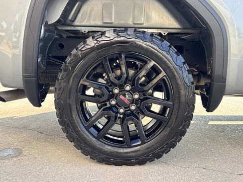 Used 2025 GMC Sierra 1500 Pro w/ Graphite Edition image 14