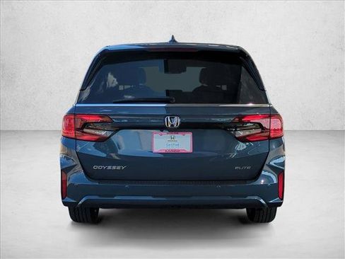 Certified 2026 Honda Odyssey Elite image 7