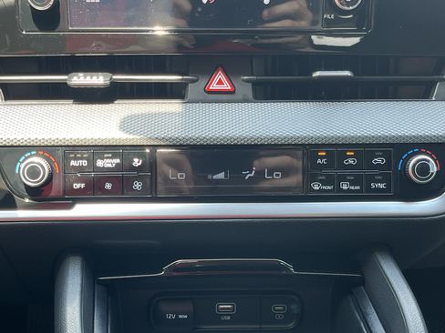 New 2025 Kia Sportage LX AWD/4WD image 7