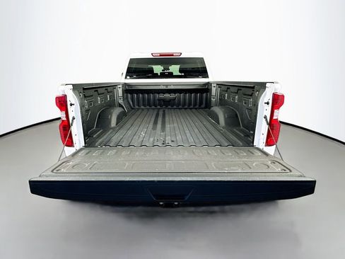 Used 2025 Chevrolet Silverado 2500 LT AWD/4WD image 28