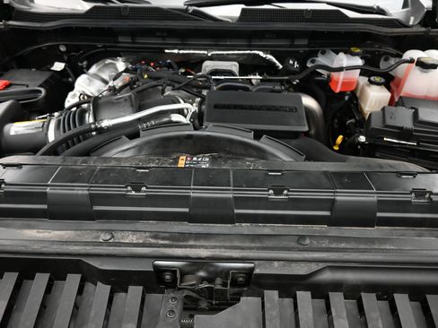 Used 2026 Chevrolet Silverado 2500 LT AWD/4WD image 7