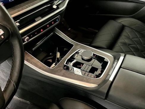 Used 2024 BMW X5 xDrive40i image 17