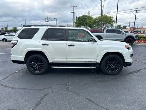 Used 2019 Toyota 4Runner Limited AWD/4WD image 5