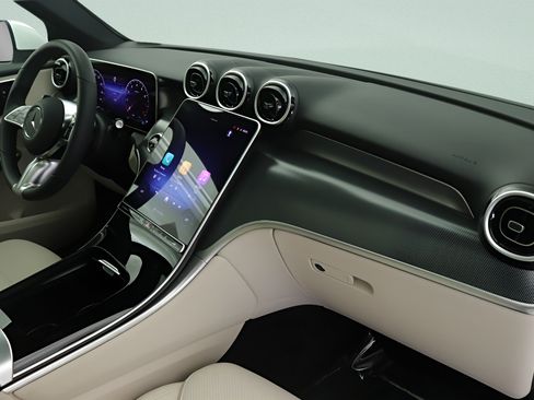 New 2026 Mercedes-Benz C 43 AMG 4MATIC Sedan image 22