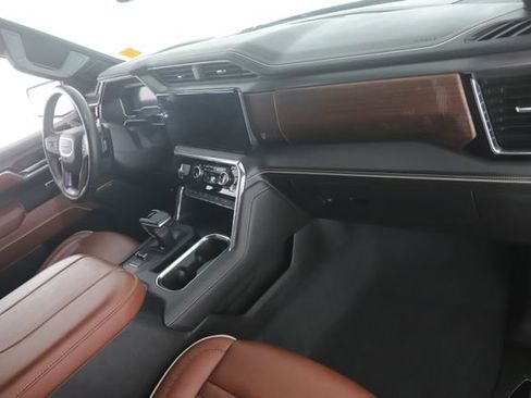 Used 2025 GMC Sierra 1500 Denali Ultimate image 33