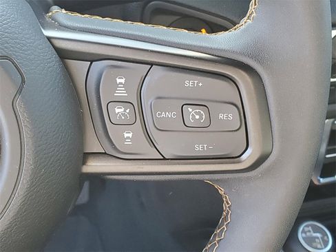 Used 2024 Jeep Wrangler Sport S image 18