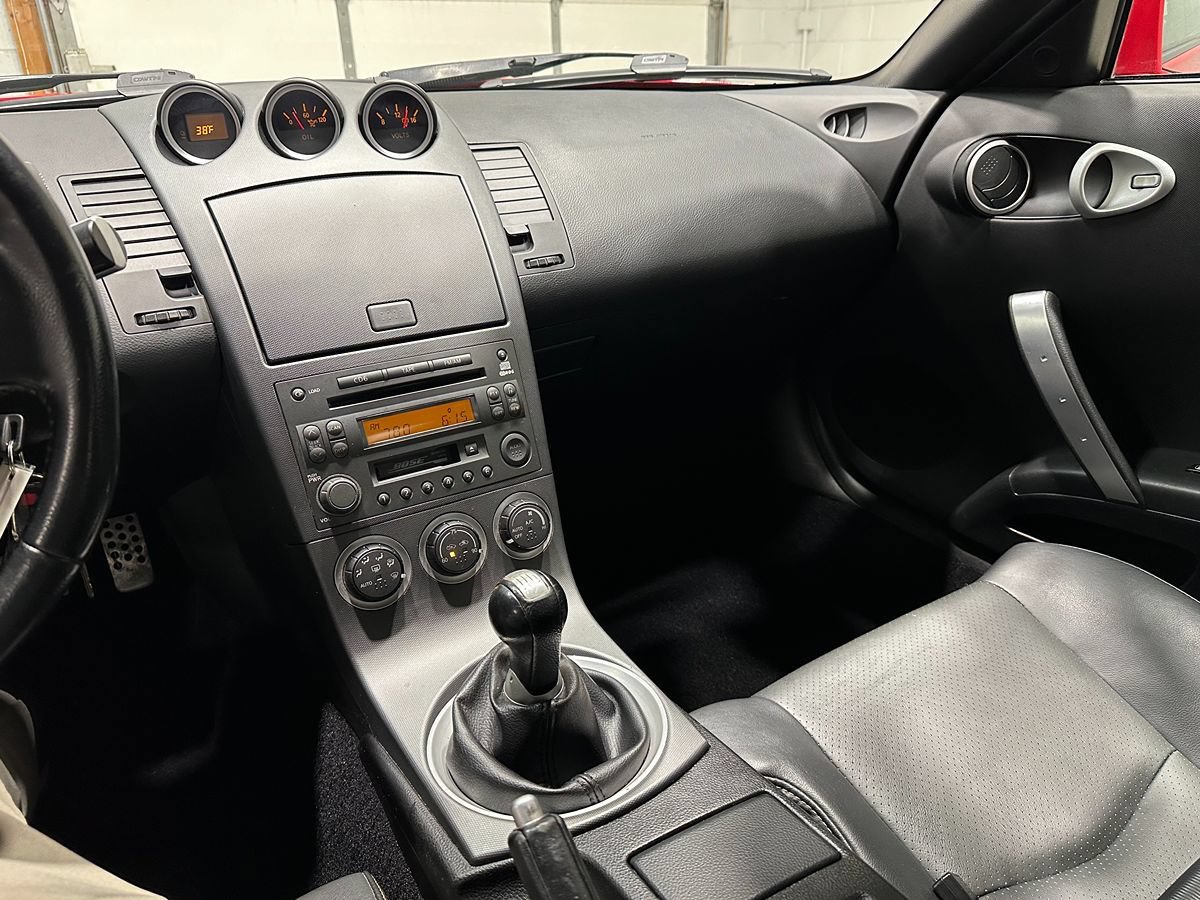 Used 2003 Nissan 350Z Touring RWD image 26