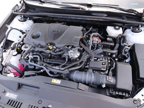 Used 2025 Toyota Camry LE w/ Convenience Package FWD image 27