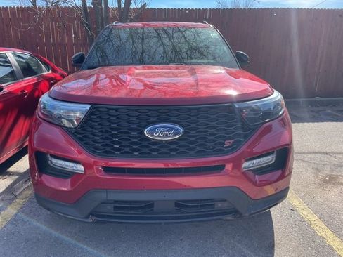 Used 2022 Ford Explorer ST w/ Equipment Group 401A image 3