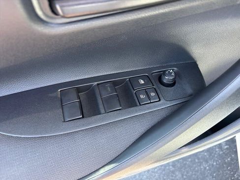 Used 2026 Toyota Corolla LE FWD image 21