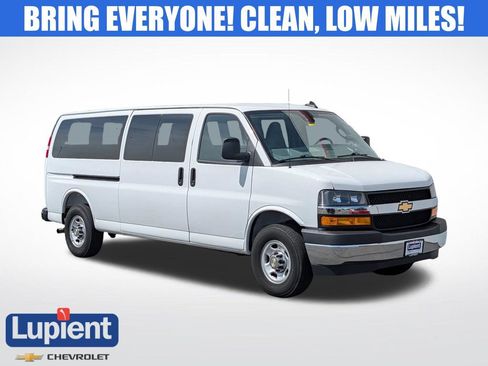 Used 2025 Chevrolet Express 3500 LT w/ LT Preferred Equipment Group RWD image 1