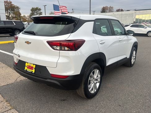 Used 2023 Chevrolet TrailBlazer LS image 6