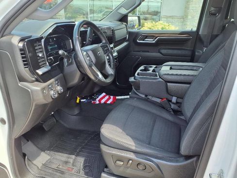 Used 2023 Chevrolet Silverado 1500 RST image 21