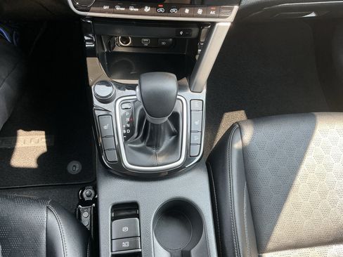 Used 2023 Kia Seltos SX AWD/4WD image 25
