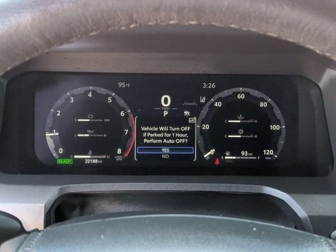 Used 2025 Toyota Tacoma Limited AWD/4WD image 21