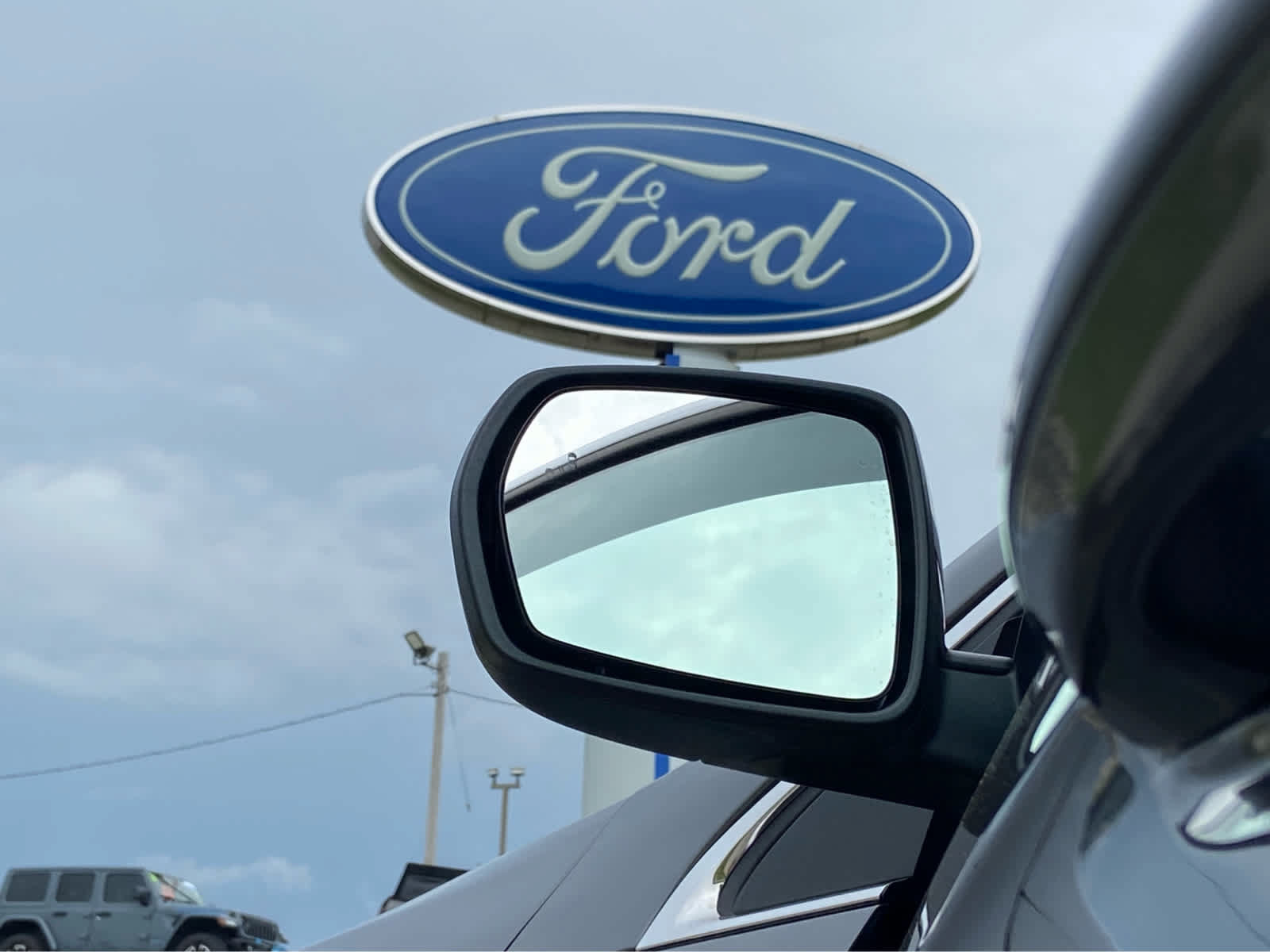 Used 2023 Ford Edge SEL w/ Convenience Package AWD/4WD image 36