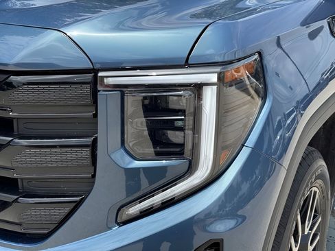 New 2026 GMC Sierra 1500 Elevation RWD image 3