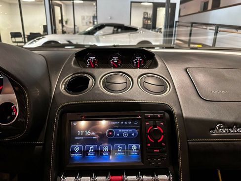 Used 2010 Lamborghini Gallardo LP 560-4 AWD/4WD image 18