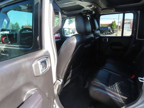 Used 2021 Jeep Wrangler Unlimited Rubicon AWD/4WD image 20