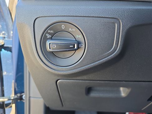 Used 2023 Volkswagen Atlas Cross Sport SE w/ Black Wheel Package image 22