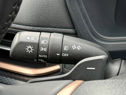 Used 2024 Toyota Grand Highlander AWD Hybrid image 26