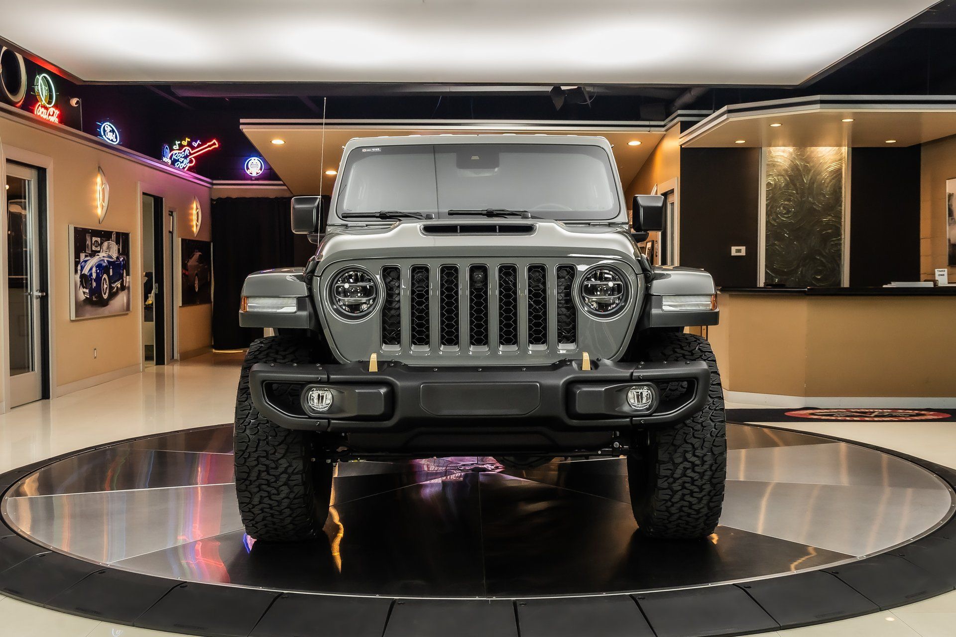 Used 2021 Jeep Wrangler Unlimited Rubicon w/ Trailer Tow Package AWD/4WD image 7
