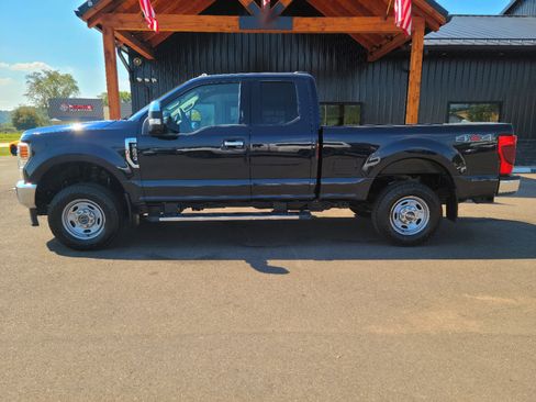 Used 2022 Ford F250 XLT w/ XLT Premium Package image 28