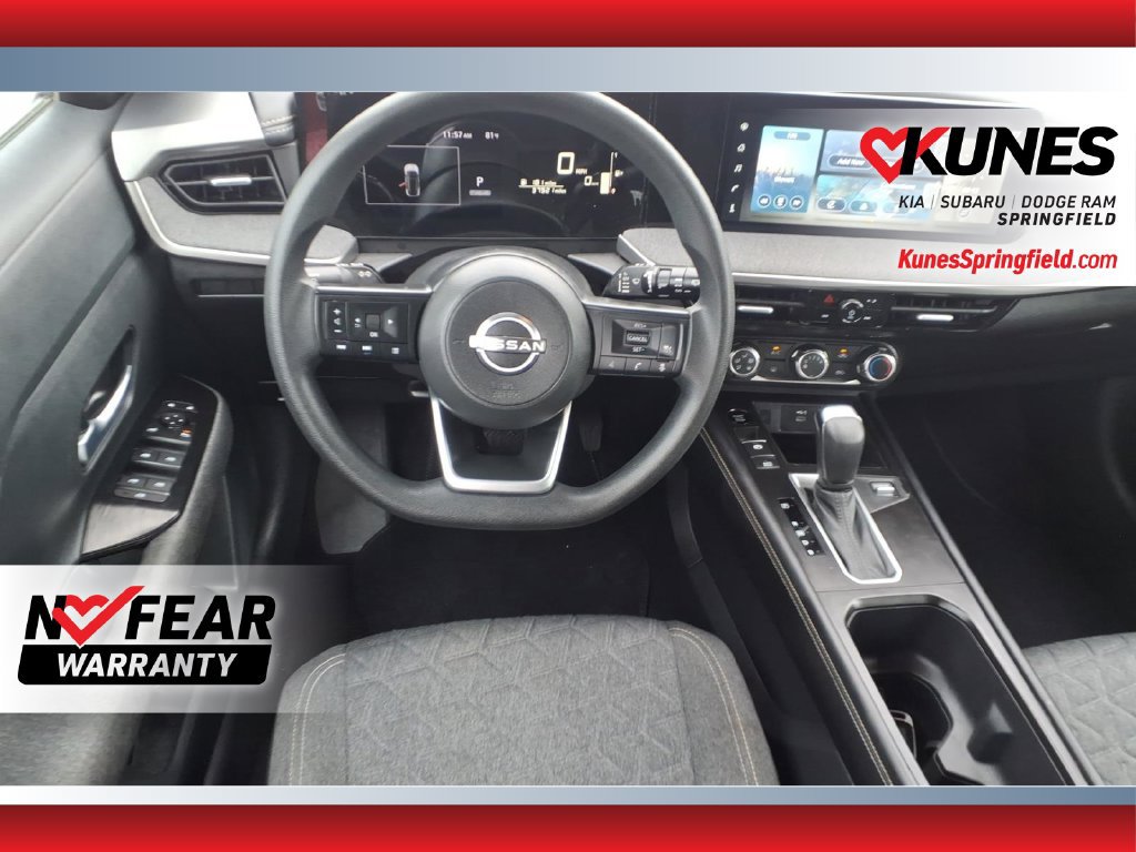 Used 2025 Nissan Kicks SV AWD/4WD image 10