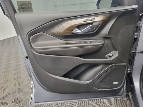 Used 2020 GMC Terrain Denali w/ Denali Premium Package image 18