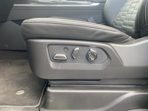 Used 2026 Cadillac Escalade V AWD/4WD image 50